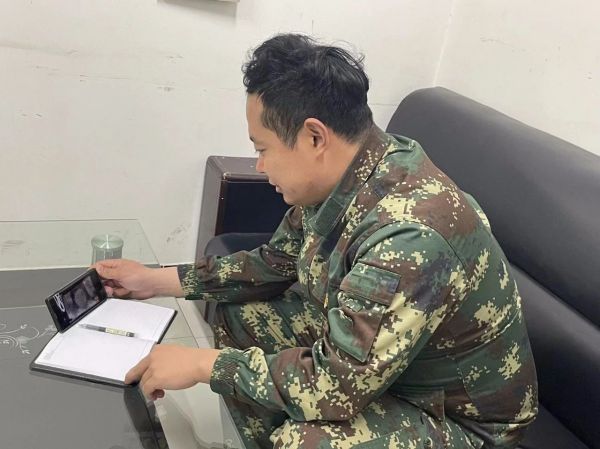 AC米兰中文官方网站||管理学院||学习榜样精神，争做先锋模范