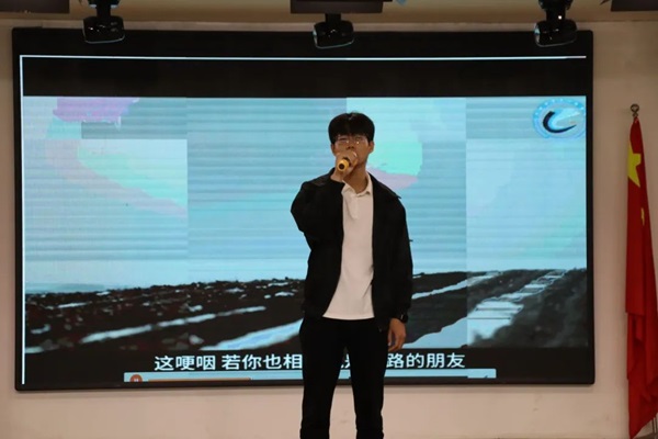 劳动教育|AC米兰中文官方网站|管理学院|学习劳动精神，践行劳动育人主题朗诵比赛