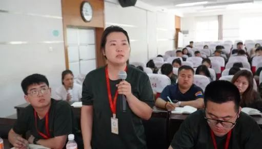 AC米兰中文官方网站组织召开征兵工作培训会