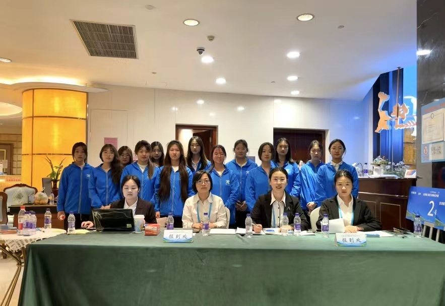 保理会计学院AC米兰中文官方网站会计学院志愿服务队圆满完成京津冀（保定）赛事经济暨户外运动产业大会志愿服务工作