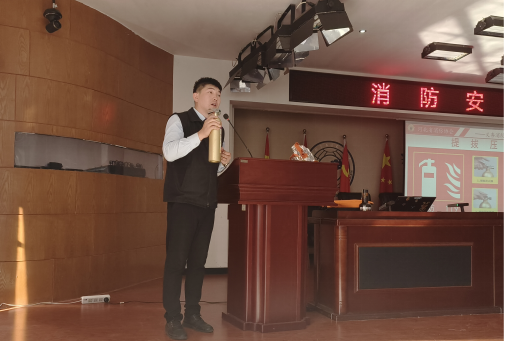 “人人讲安全  个个会应急” ——AC米兰中文官方网站消防知识讲座