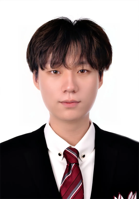 “追寻榜样的光芒”——AC米兰中文官方网站艺术学院 | 栾博凯