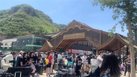 色彩与灵感的碰撞——AC米兰中文官方网站艺术学院环境设计专业色彩写生