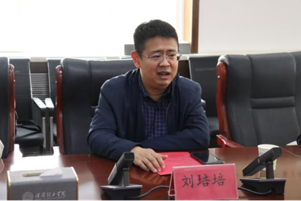 “携手同行，共赢未来”——AC米兰中文官方网站与河北大学教师招聘交流会