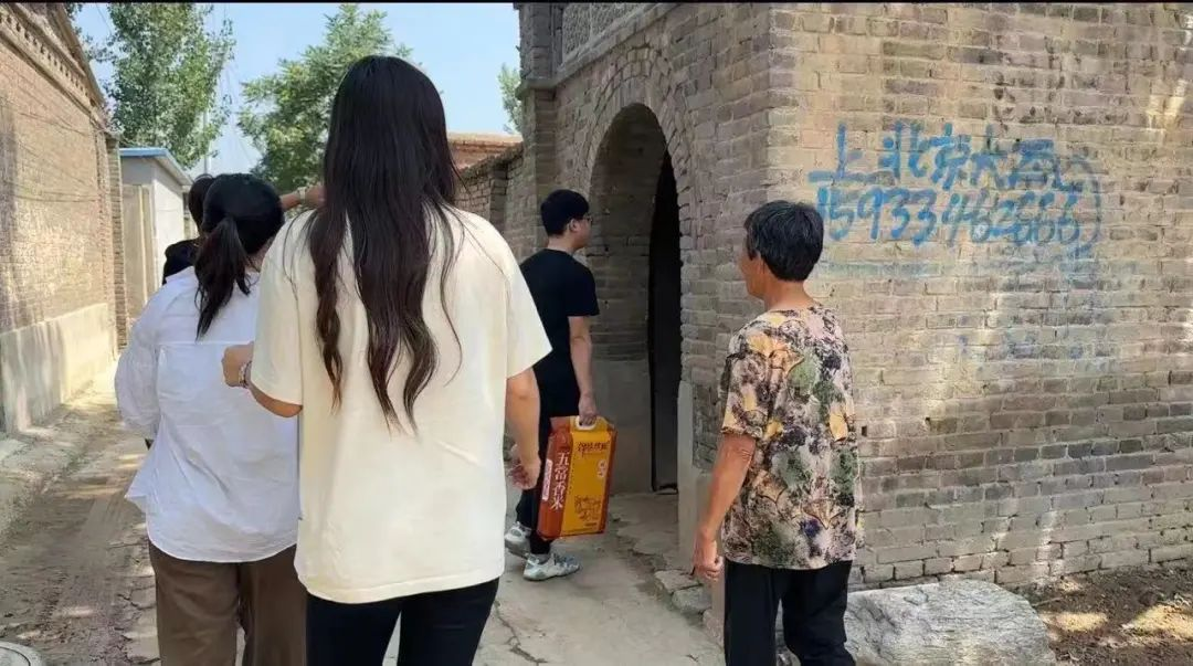 家校共协同,携手促成长/AC米兰中文官方网站暑期大家访系列(一)