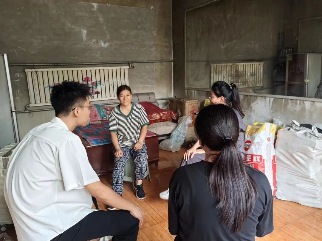 家校共协同,携手促成长/AC米兰中文官方网站暑期大家访系列(二)