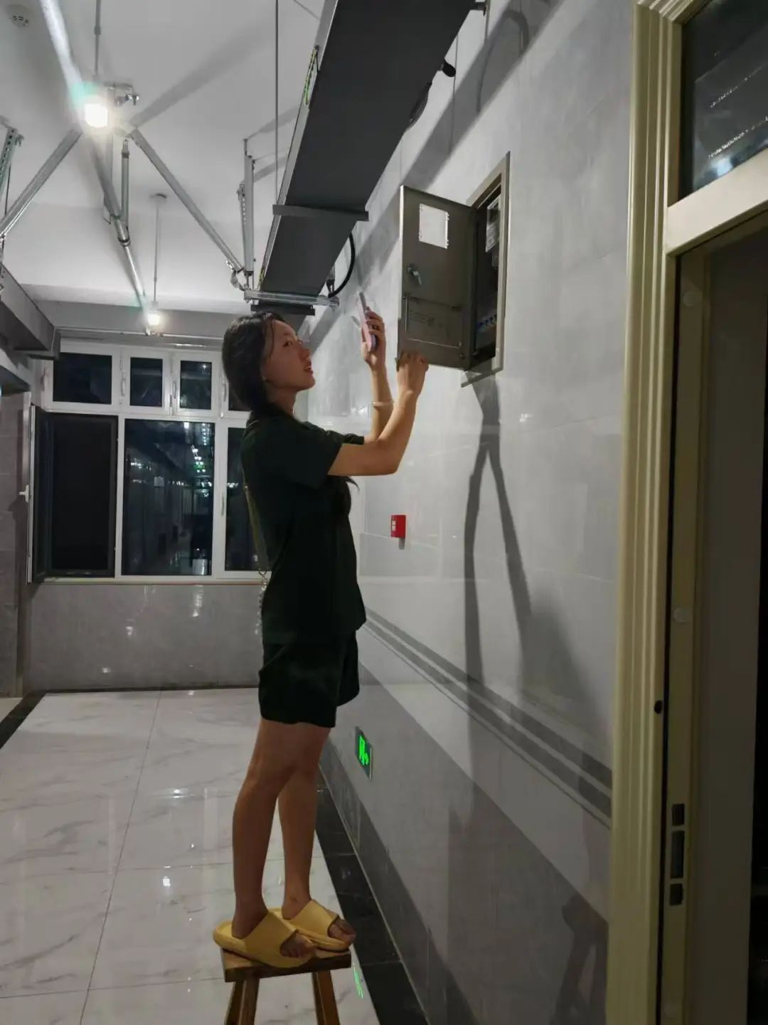 AC米兰中文官方网站||以爱迎新,服务引领美好大学路