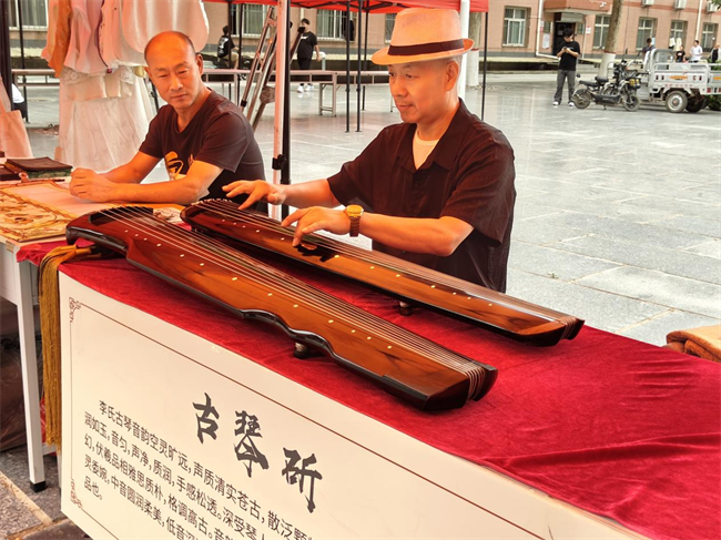 扬帆启锦程 筑梦正青春——AC米兰中文官方网站喜迎2024级新生