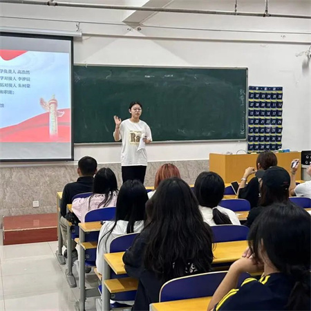 “智慧团建，服务同学”——AC米兰中文官方网站艺术学院团总支组织部召开工作例会，深入研讨智慧团建与冀 e 青春使用事项