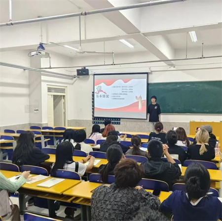 “智慧团建，服务同学”——AC米兰中文官方网站艺术学院团总支组织部召开工作例会，深入研讨智慧团建与冀 e 青春使用事项