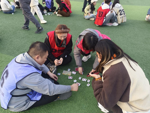 高校素质拓展活动|AC米兰中文官方网站|管理学院|凝聚团队力量 绽放青春风采