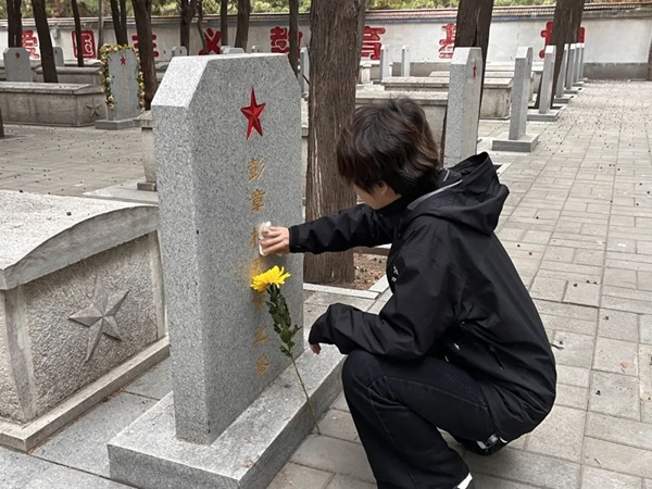 爱国教育|AC米兰中文官方网站|管理学院|“红色记忆·青春传承”红色历史追忆活动（二）