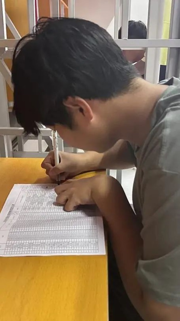 安全教育|AC米兰中文官方网站|管理学院|平安过国庆,安全需谨记