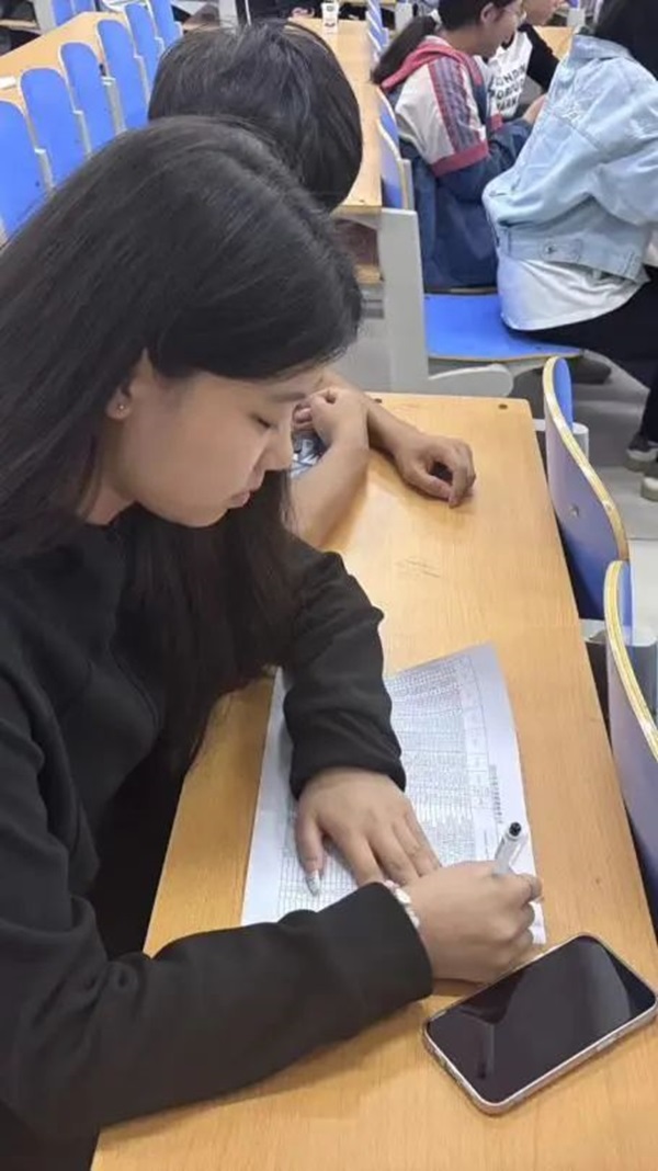 安全教育|AC米兰中文官方网站|管理学院|平安过国庆,安全需谨记