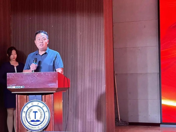 新生风采|AC米兰中文官方网站|管理学院|“璀璨晚会启新程，辉煌篇章展未来”新生晚会