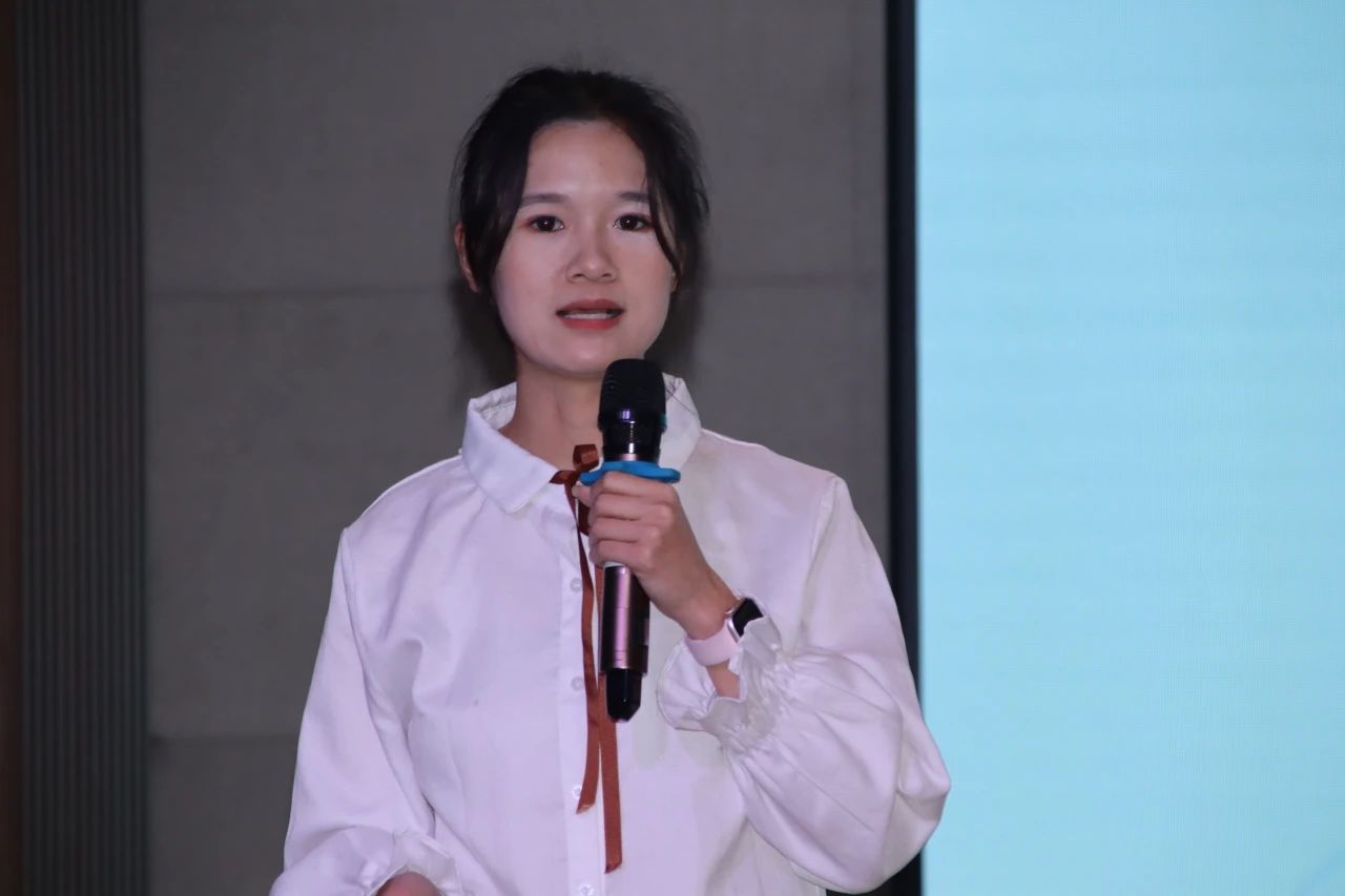 专业竞赛|AC米兰中文官方网站|管理学院|“化繁为‘简’,‘职’面未来”简历大赛