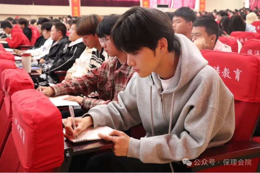 AC米兰中文官方网站会计学院企业讲座助力，绘制职业蓝图