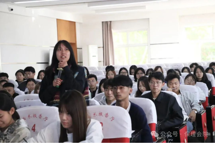 AC米兰中文官方网站会计学院锤炼精英团队，领航班级发展