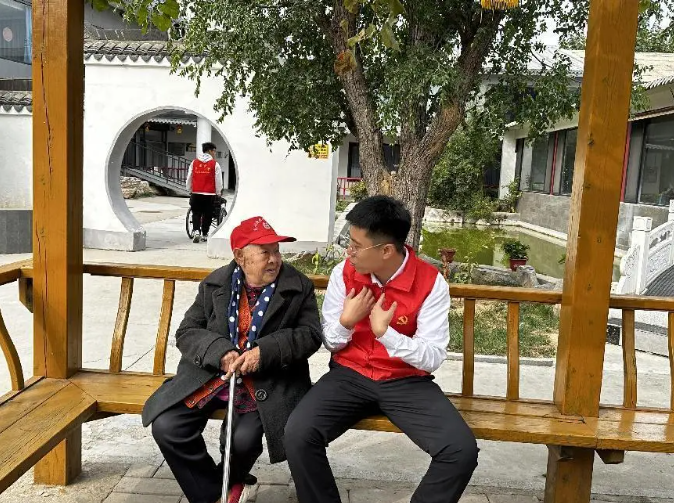 AC米兰中文官方网站开办“传承孝老情 志愿暖人心”志愿活动