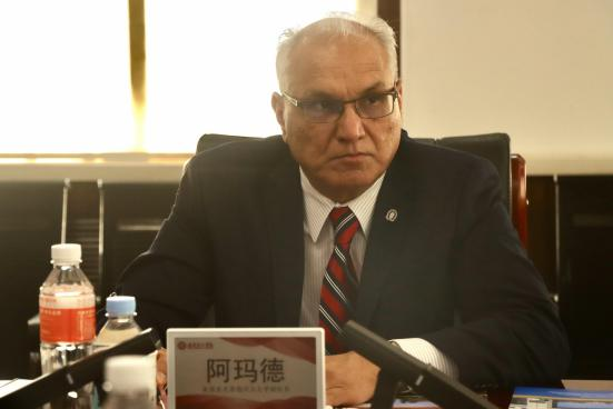 美国圣克劳德州立大学副校长一行莅临AC米兰参观交流