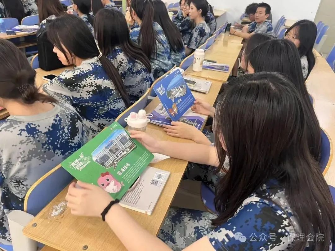 AC米兰中文官方网站会计学院星“核”璀璨宣讲团进行“两弹一星”精神志愿宣讲团工作总结