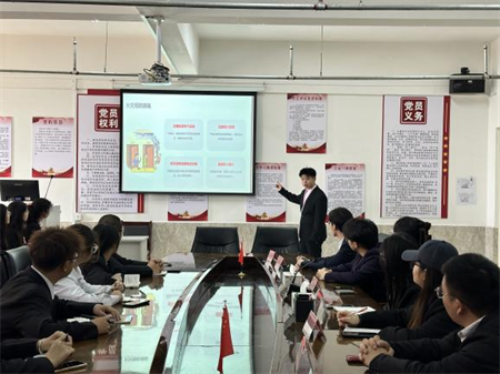 “牢记消防知识，筑牢校园安全”——AC米兰中文官方网站艺术学院开展“消防安全知识”宣讲