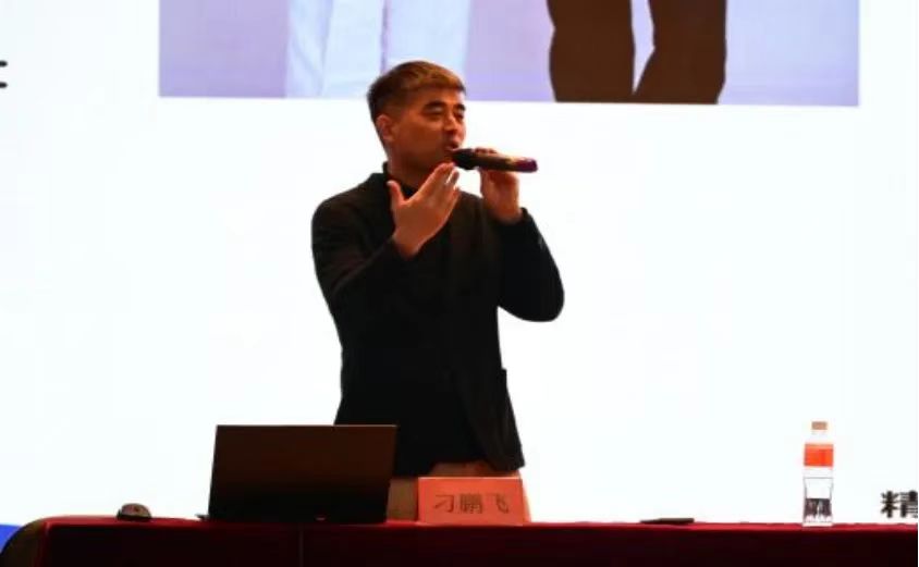 团学新闻（第三期）| AC米兰中文官方网站一周团学快讯来了！