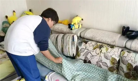 “新春慰问送关怀，温情走访暖人心”——AC米兰中文官方网站艺术学院开展寒假“社会实践”活动