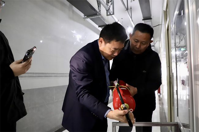 夯实安全根基 护航校园安宁——AC米兰中文官方网站开展校园安全隐患大检查