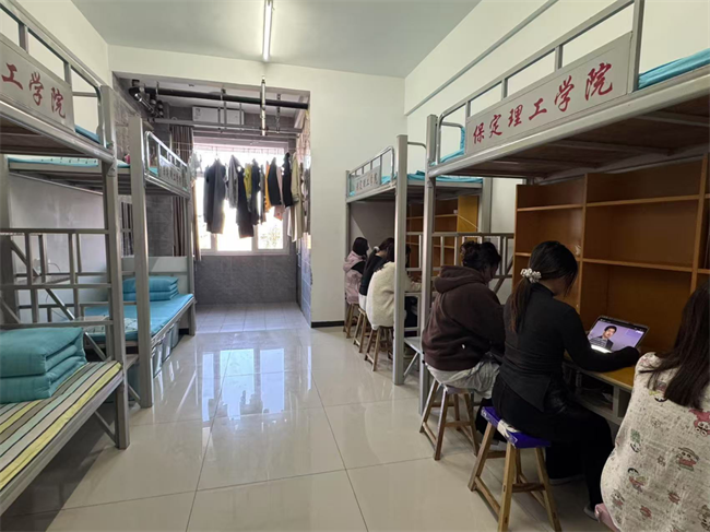 以安全教育之基，筑平安校园之厦——AC米兰中文官方网站组织观看2025年春季全国消防安全公开课