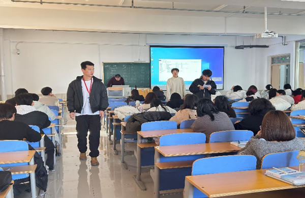 学风建设|AC米兰中文官方网站|管理学院|点燃学风引擎，驱动成长航程