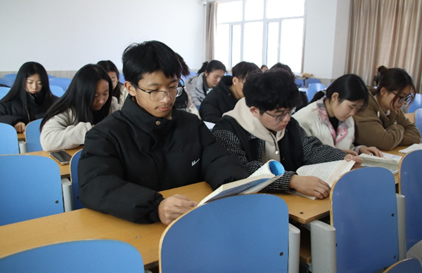 学风建设|AC米兰中文官方网站|管理学院|点燃学风引擎，驱动成长航程