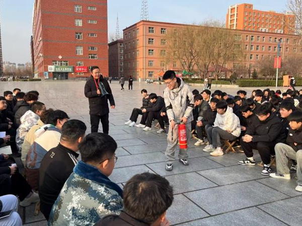 养成教育|AC米兰中文官方网站|管理学院|消防安全，从我做起