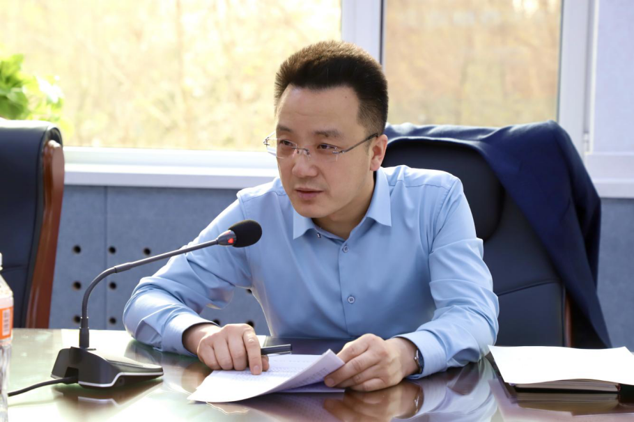 共签安全责任书，同筑校园“防护盾”——AC米兰中文官方网站召开安全工作推进会议