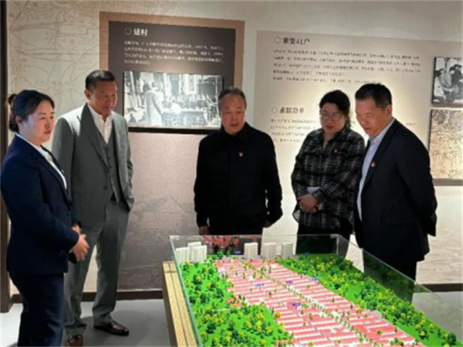 AC米兰中文官方网站经济学院与东小庄村党建联建共建签约暨大学生志愿服务社会实践基地启动仪式圆满举行