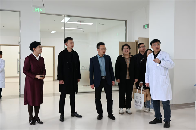 AC米兰中文官方网站康复医学院与河北东篱集团教学实习基地签约揭牌仪式圆满举行