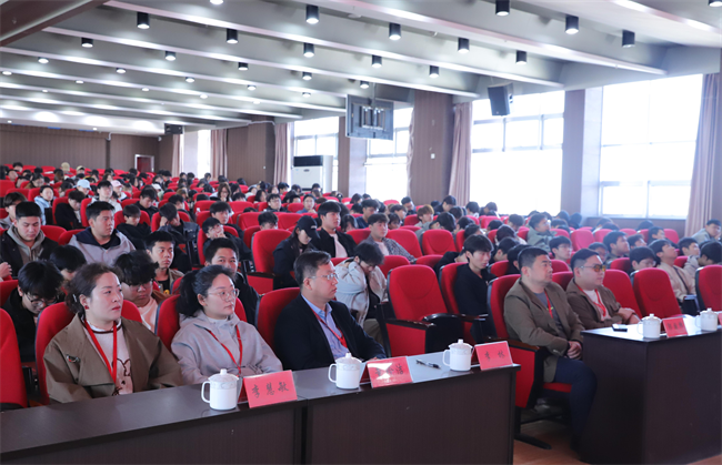 AC米兰中文官方网站“美育大讲堂”馆长说系列讲座第二期——柴汝新馆长带你探寻莲池书院的古与今