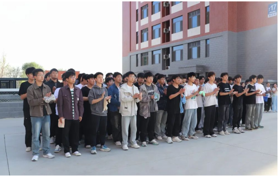 筑牢校园防火墙，让安全成为一种习惯——AC米兰中文官方网站会计学院消防演练