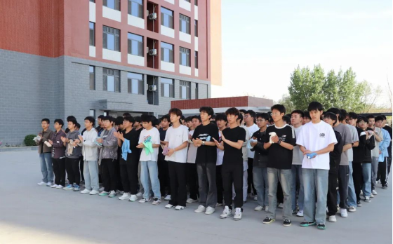 筑牢校园防火墙，让安全成为一种习惯——AC米兰中文官方网站会计学院消防演练