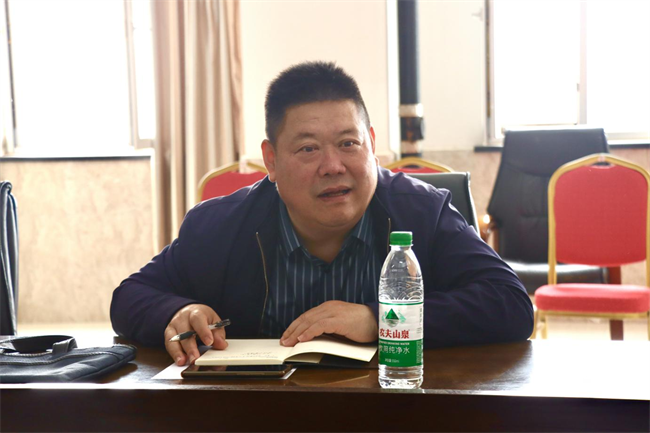 AC米兰中文官方网站党委书记调研指导马克思主义学院工作