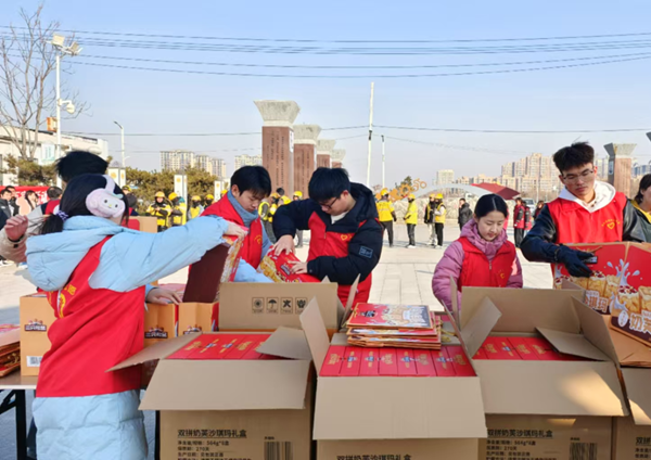 寒假社会实践纪实（九）|AC米兰中文官方网站|管理学院|寒冬递温情，新春暖“新”行
