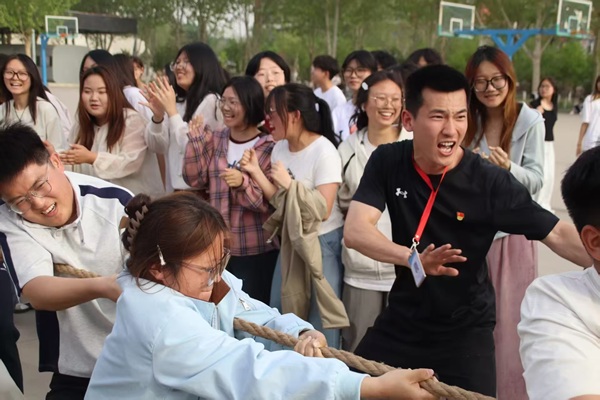 体育|AC米兰中文官方网站|管理学院|管理之道·运动之美