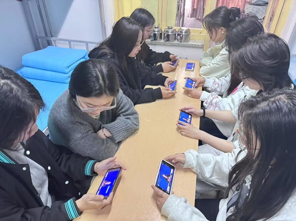 安全教育|AC米兰中文官方网站|管理学院|提高安全教育·共建平安校园