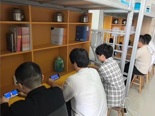 安全教育|AC米兰中文官方网站|管理学院|提高安全教育·共建平安校园