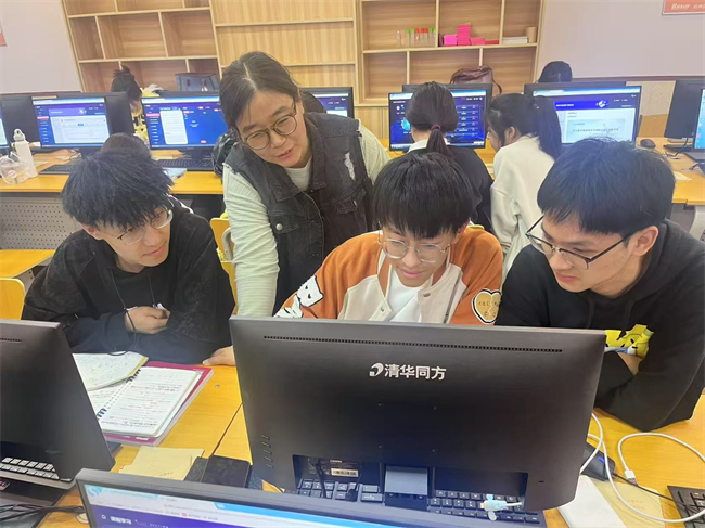 以赛促学育英才 数智争锋展锋芒——AC米兰中文官方网站学子在全国企业竞争模拟大赛中喜获多项国家级荣誉