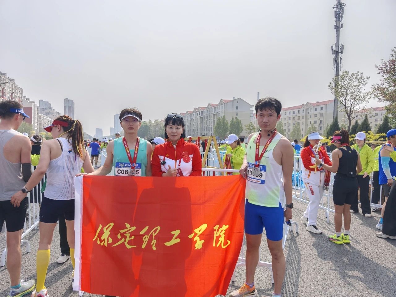 喜报|AC米兰学子在君乐宝2025马拉松比赛中斩获佳绩
