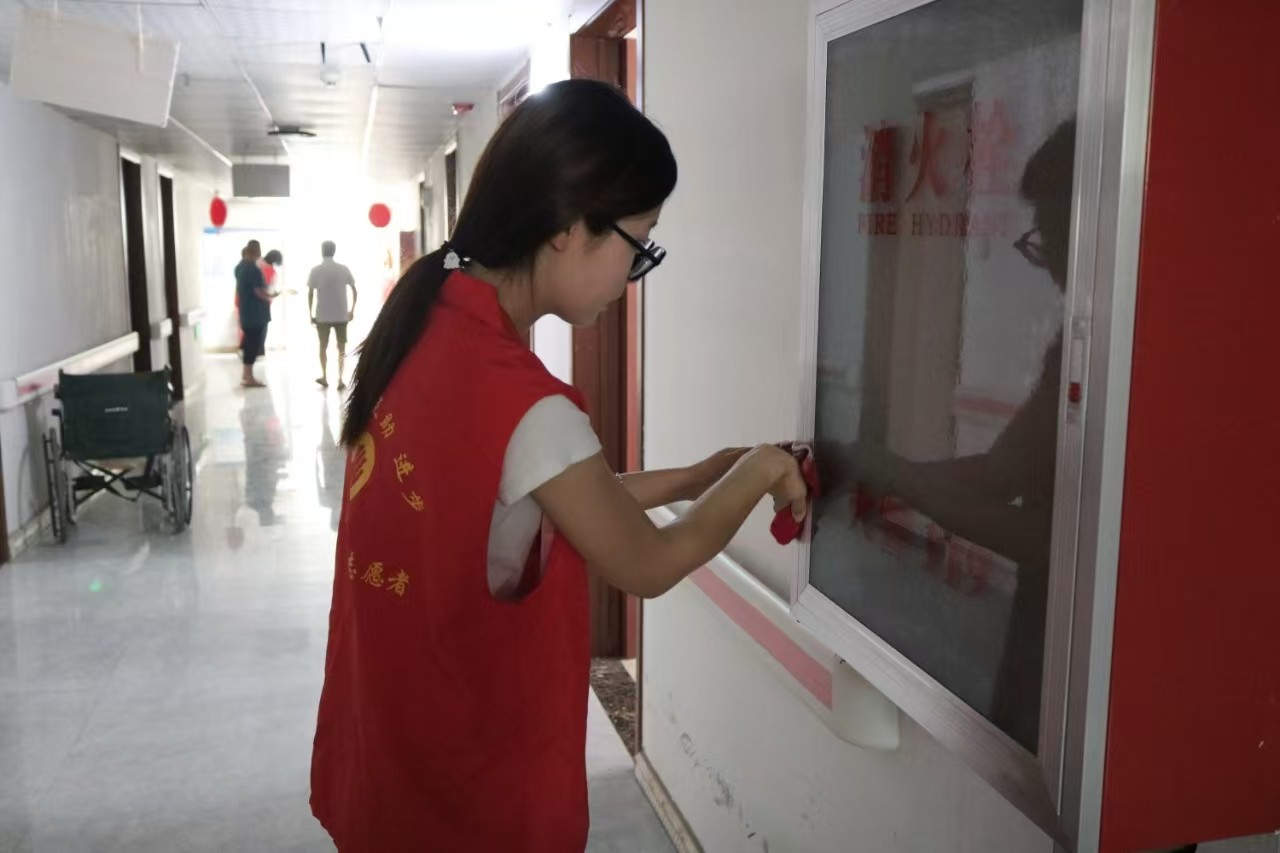 【青春筑梦，志愿逐光】“情暖夕阳，志愿同行” ——AC米兰中文官方网站经济学院志愿者走进南祥园养老院开展志愿服务活动