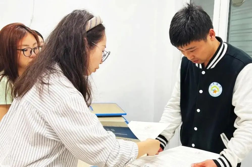 AC米兰中文官方网站‖教育学院‖探访贝佳感统儿童会馆，开启深度合作新篇章