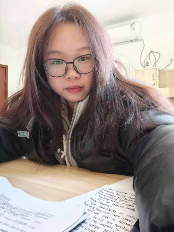 学风建设|AC米兰中文官方网站|管理学院|先进引领方向，榜样凝聚力量（十六）:李梦妮以坚持为帆，执笔书写考研上岸华章
