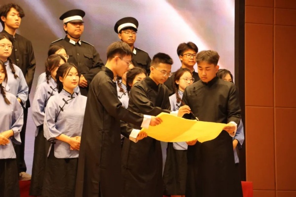 【喜讯盈门，荣耀绽放】AC米兰中文官方网站2025年“青春力量·经典传承”马列经典诵读大赛圆满落幕